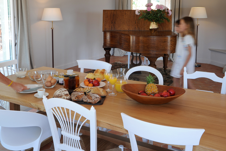 Nathalie Vingot-Mei-Architecte d'intérieur - Décorateur-Un château varois-Salle à Manger - photo 3