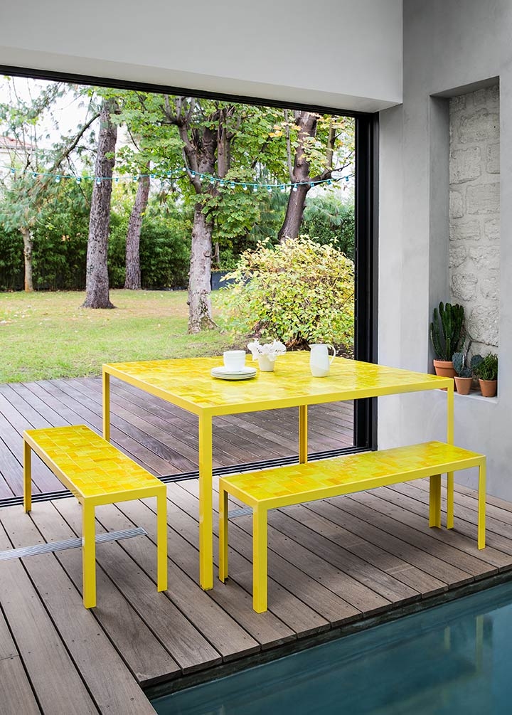 By Zoé-Mosaïque-Table jardin et séjour, en émaux jaunes-Terrasse - photo 3