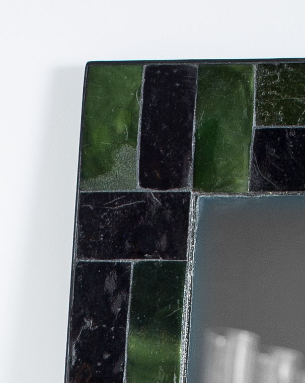 By Zoé-Mosaïque-Miroir en mosaique d'émaux verts et noirs-0 - photo 3