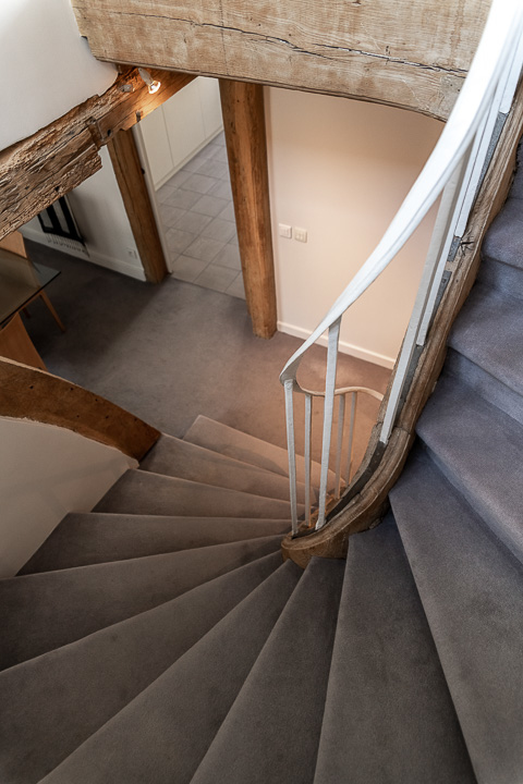 Dom Palatchi-Architecte d'intérieur - Décorateur-Renovation d'un appartement triplex à Paris-Escalier - Ascenseur - photo 1