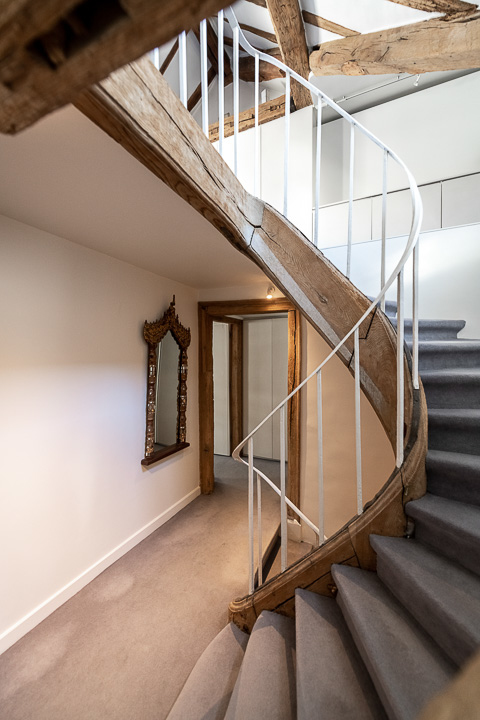 Dom Palatchi-Architecte d'intérieur - Décorateur-Renovation d'un appartement triplex à Paris-Escalier - Ascenseur - photo 4