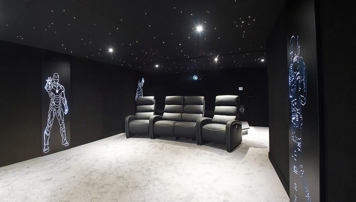 HoCinema-Domotique - Image - Son  -Une salle de cinema privée, esprit spectacle-0 - photo 2
