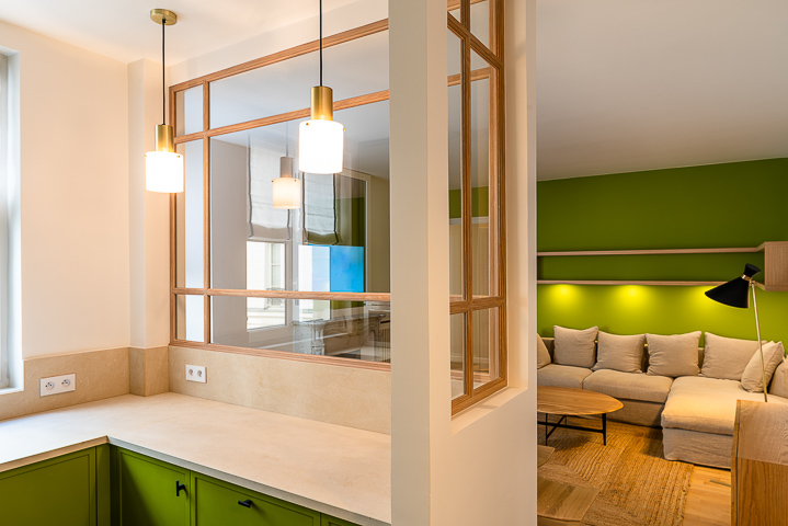 Caroline Champenois-Architecte d'intérieur - Décorateur-Renovation d'un pied à terre dans le centre de Paris-Cuisine - photo 2