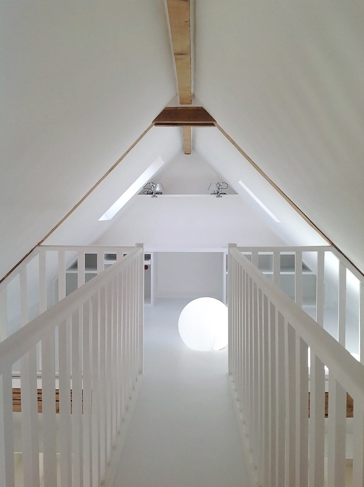 Caroline Champenois-Architecte d'intérieur - Décorateur-Rénovation d'un appartement avec mezzanine-Chambre - photo 1