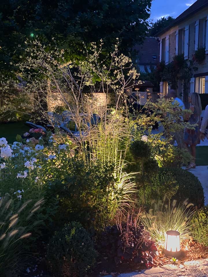 Jardins Intemporels-Paysagiste-Un jardin la nuit-0 - photo 4
