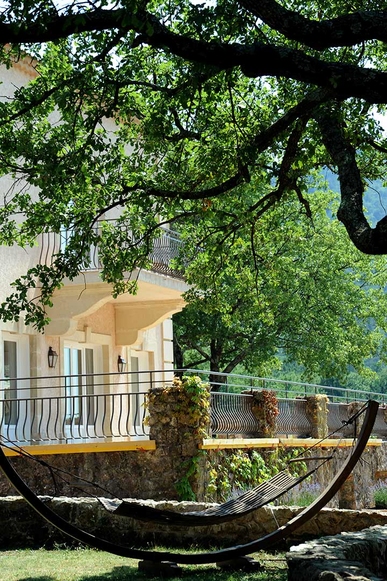 Nathalie Vingot-Mei-Architecte d'intérieur - Décorateur-Un château varois