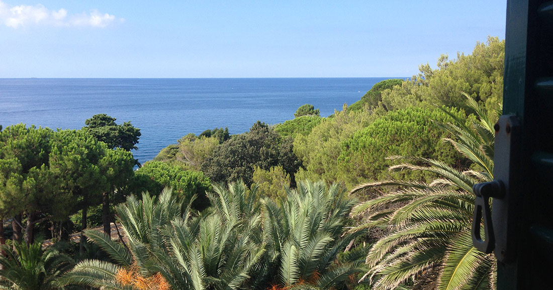 loi littoral - vue sur la mer - arch and home