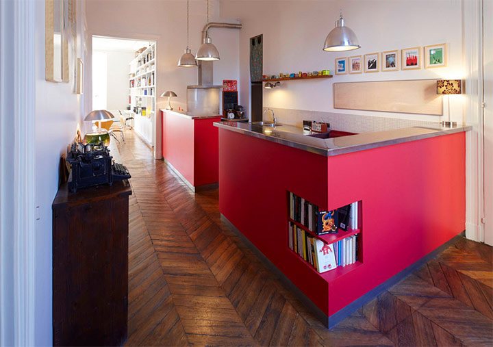 Décoration rouge - bar de cuisine rouge - Arch & Home