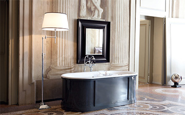 Baignoire a l ancienne noire par Gentry Home - Arch & Home